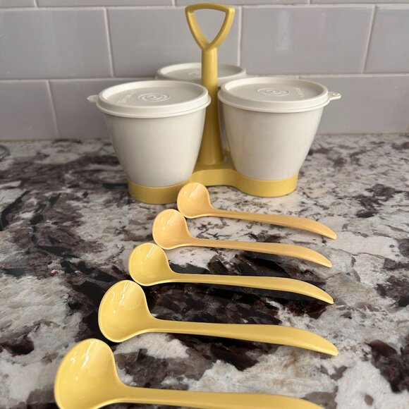 Vintage 1970's Tupperware Condiment Caddy - Picture 1 of 4